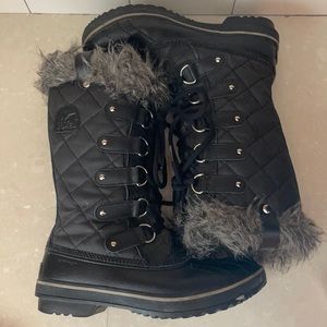 Sorel Tofino waterproof snow boot